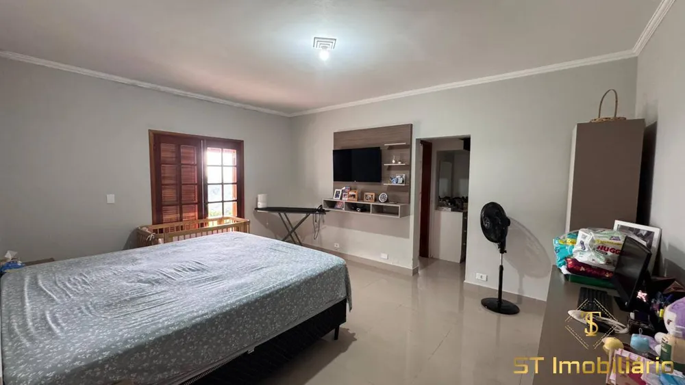 Chácara, 3 quartos, 2100 m² - Foto 10