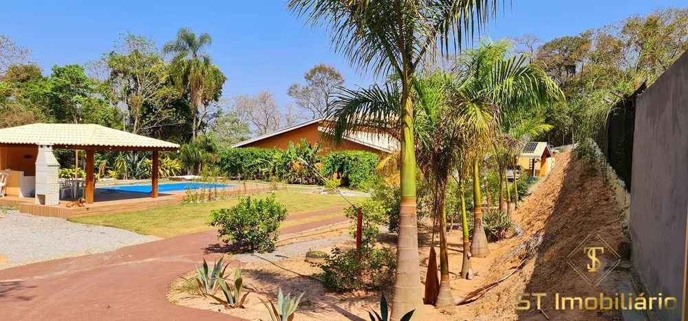 Chácara, 3 quartos, 4200 m² - Foto 2