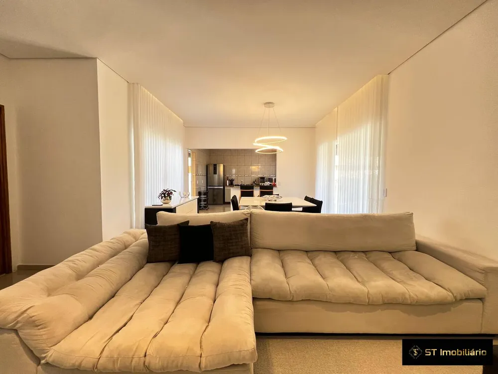 Casa, 3 quartos, 280 m² - Foto 3