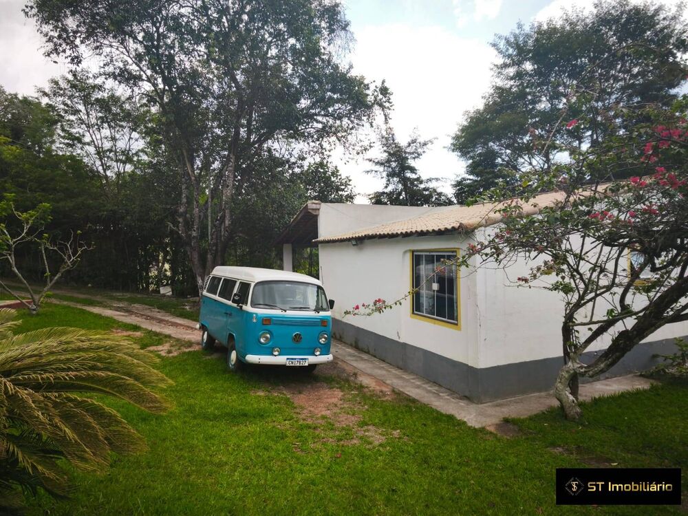 Chácara à venda com 3 quartos, 240m² - Foto 2