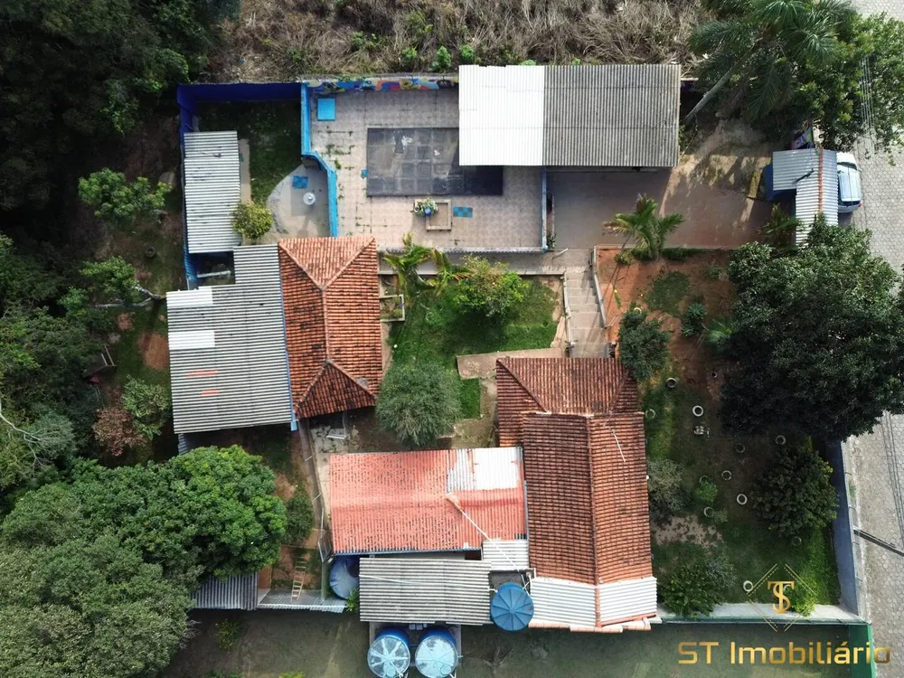 Chácara, 4 quartos, 1200 m² - Foto 1