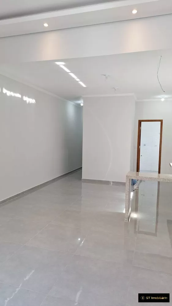 Casa à venda com 3 quartos, 110m² - Foto 3