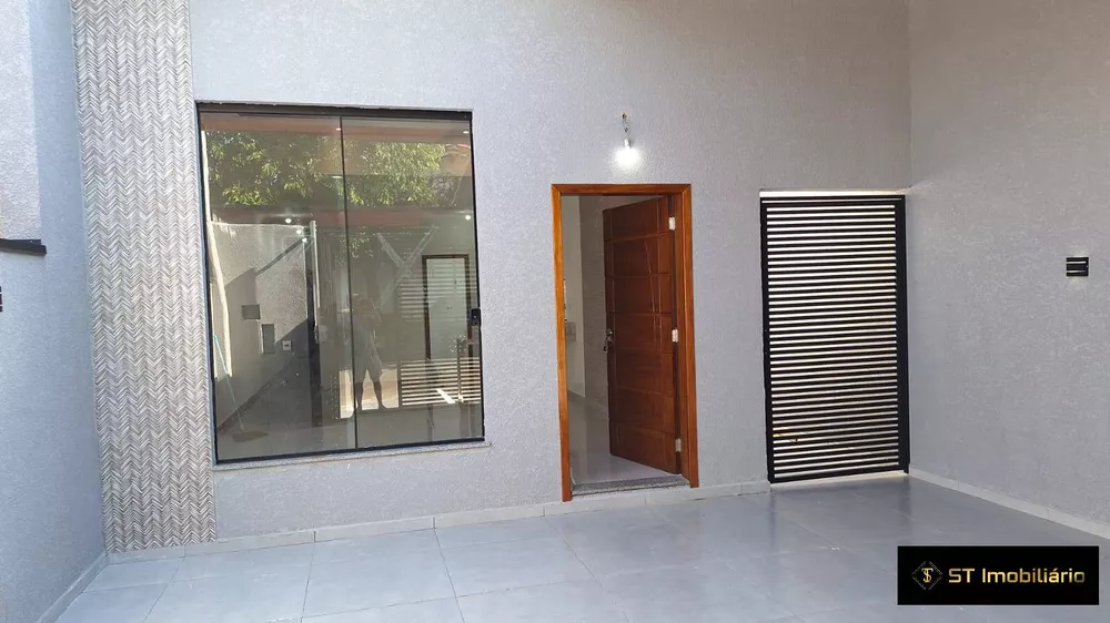 Casa à venda com 3 quartos, 110m² - Foto 1