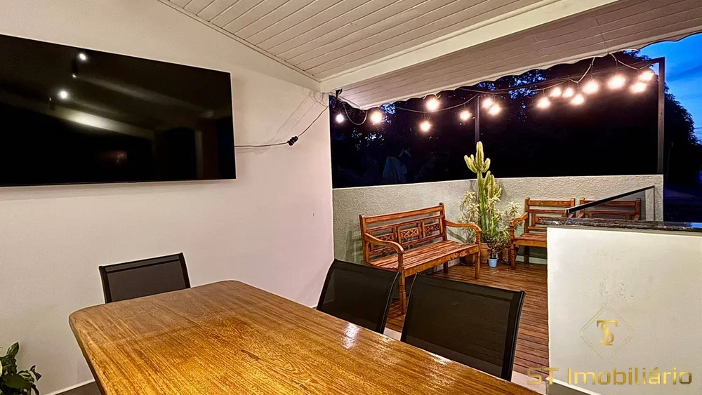 Casa, 5 quartos, 240 m² - Foto 3