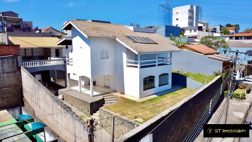 Casa, 3 quartos, 500 m² - Foto 1