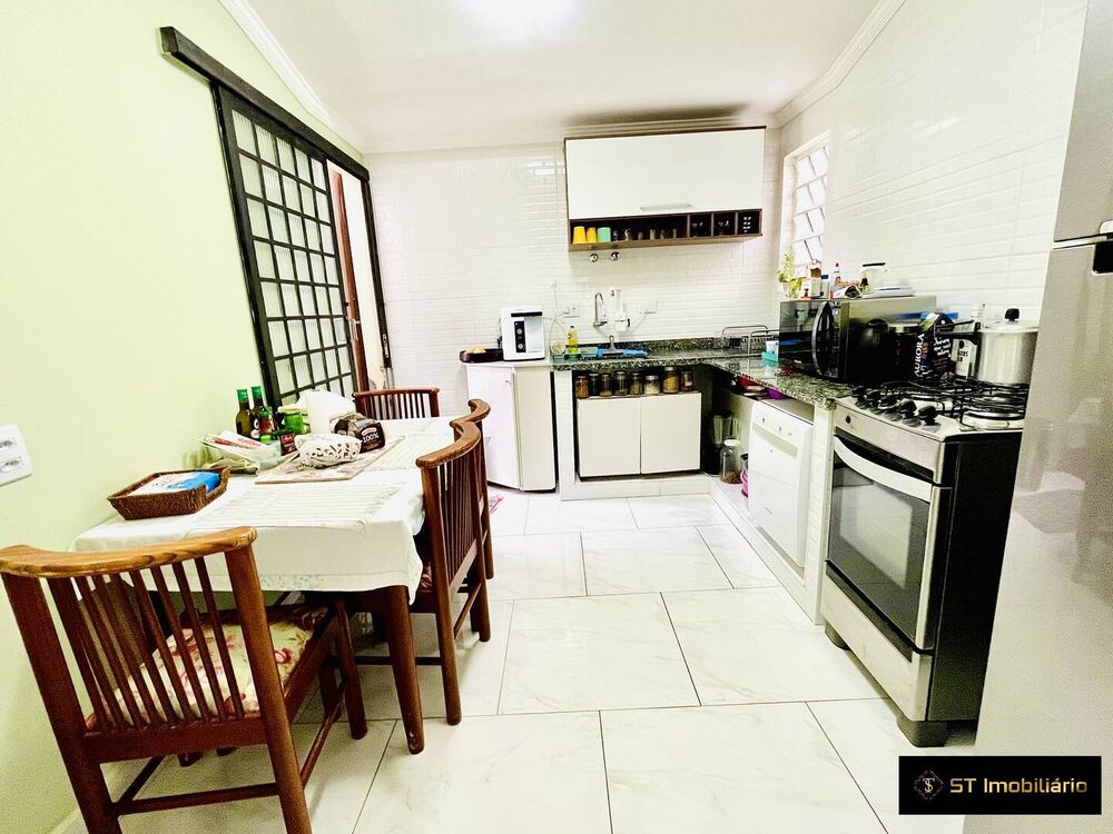 Casa, 3 quartos, 162 m² - Foto 10