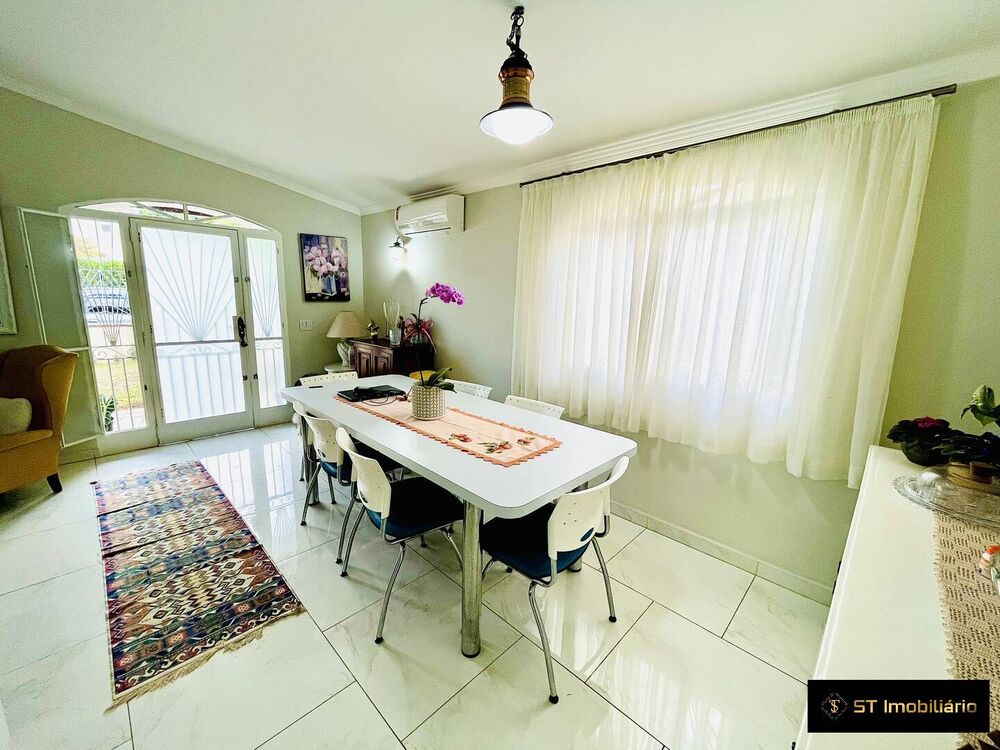 Casa, 3 quartos, 162 m² - Foto 3