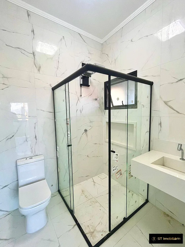 Casa, 3 quartos, 170 m² - Foto 1