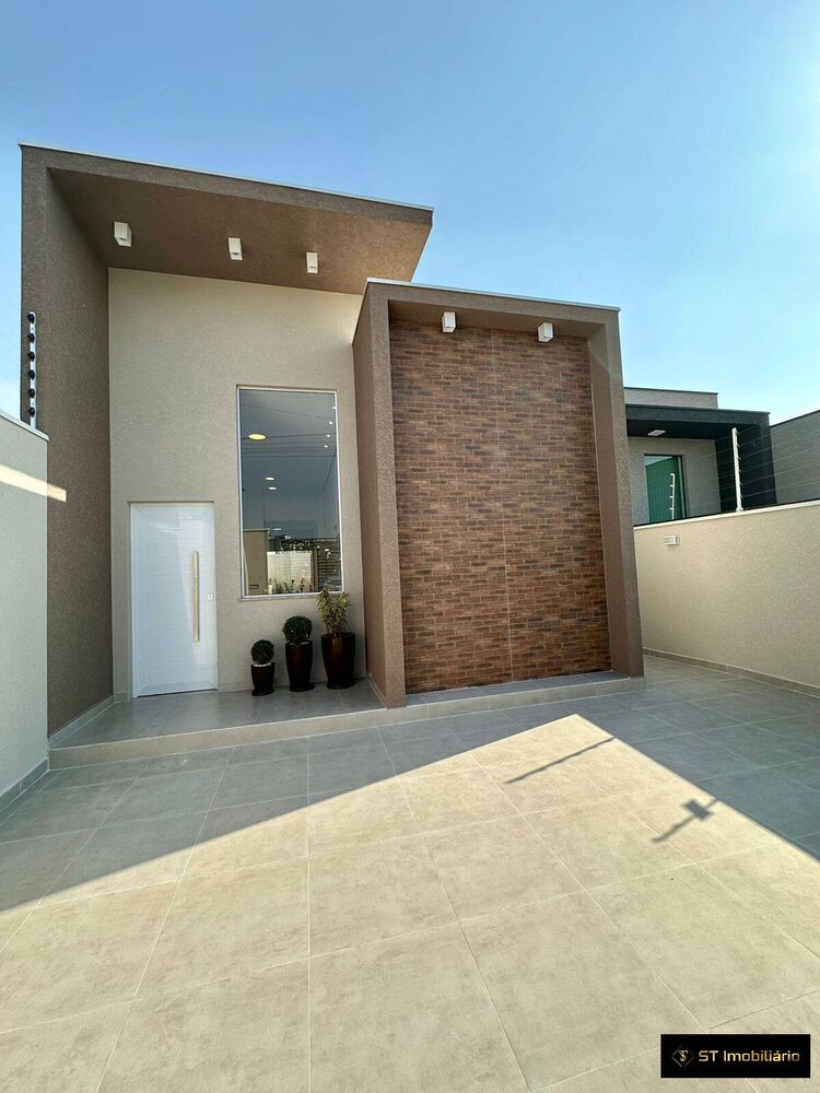 Casa, 3 quartos, 92 m² - Foto 1