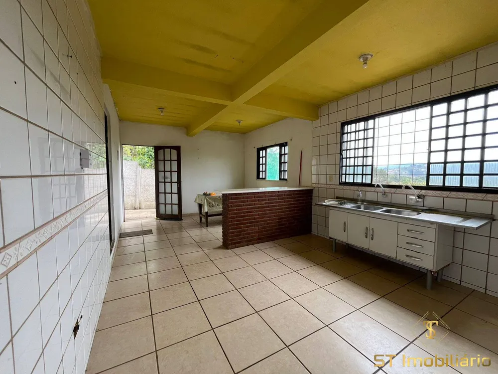 Chácara, 3 quartos, 680 m² - Foto 3