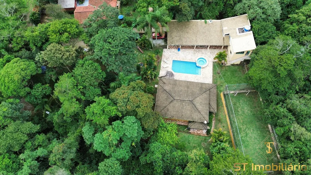 Chácara, 6 quartos, 2100 m² - Foto 1