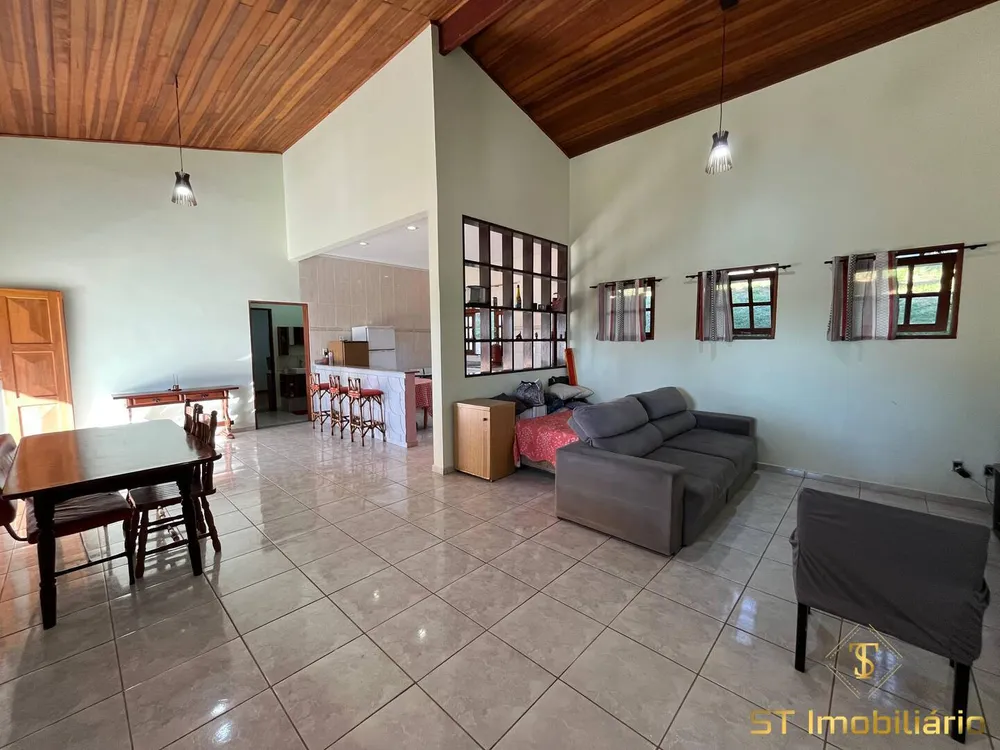 Chácara, 3 quartos, 1403 m² - Foto 6