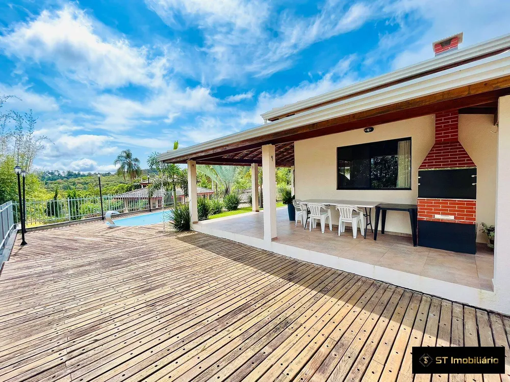 Casa, 3 quartos, 240 m² - Foto 1