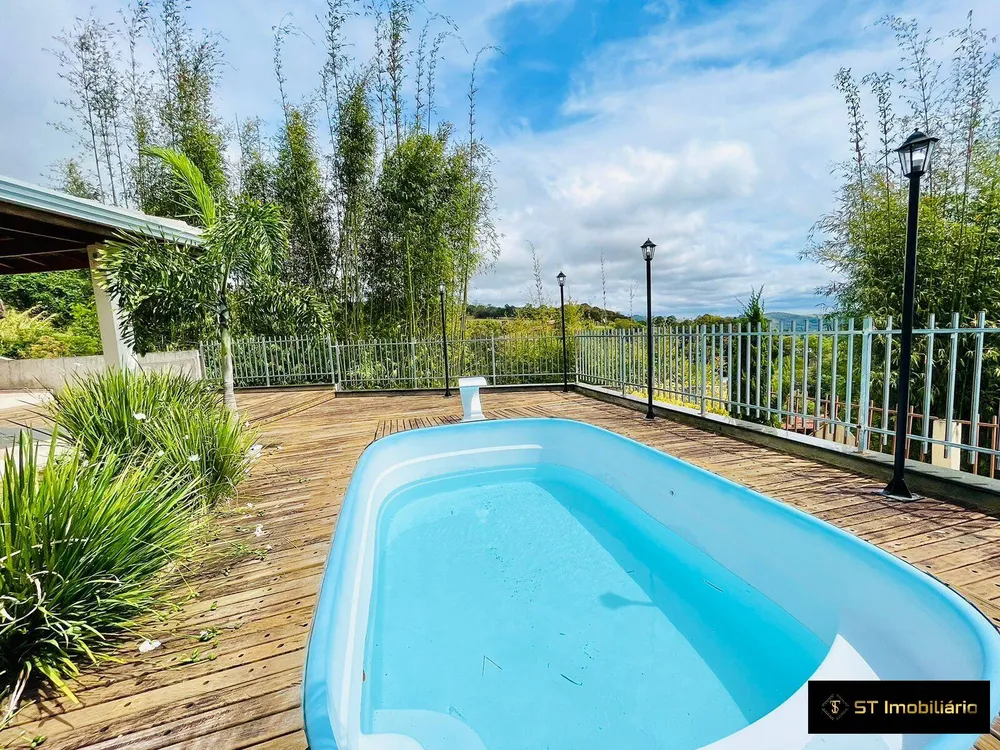 Casa, 3 quartos, 240 m² - Foto 13