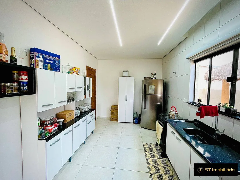 Casa, 3 quartos, 240 m² - Foto 9