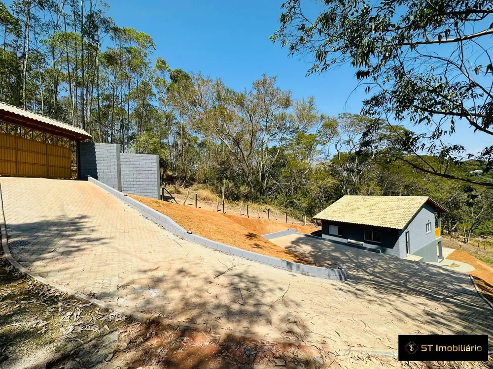 Chácara, 2 quartos, 1454 m² - Foto 1