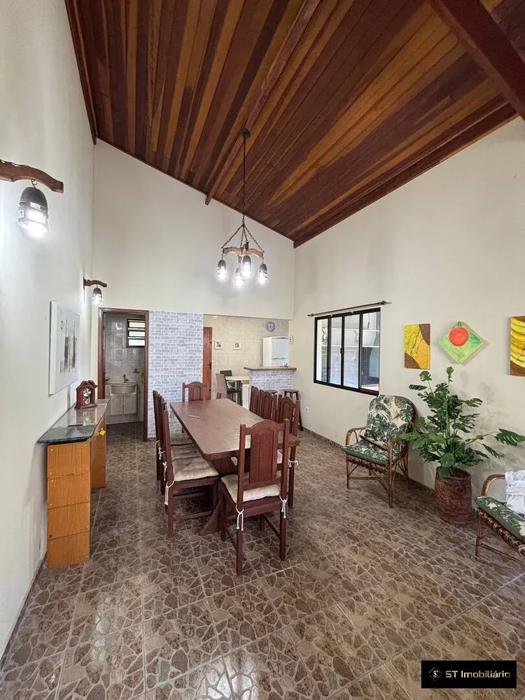 Chácara, 3 quartos, 1210 m² - Foto 11