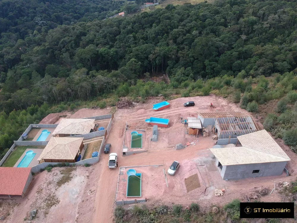 Fazenda à venda com 2 quartos, 450m² - Foto 4