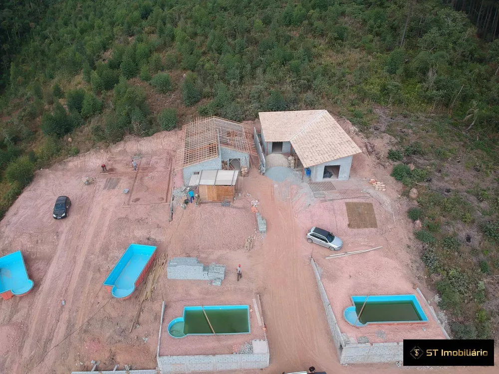 Fazenda à venda com 2 quartos, 450m² - Foto 3