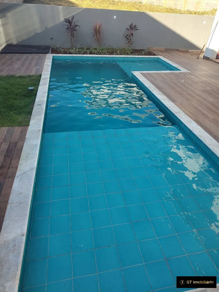 Casa, 3 quartos, 180 m² - Foto 1