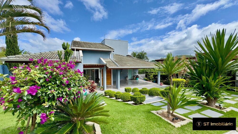 Chácara, 3 quartos, 800 m² - Foto 1