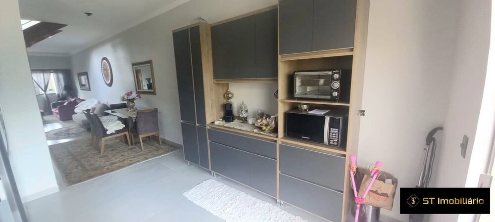 Casa, 3 quartos, 122 m² - Foto 2