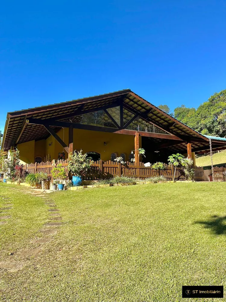 Fazenda à venda com 4 quartos, 400m² - Foto 3