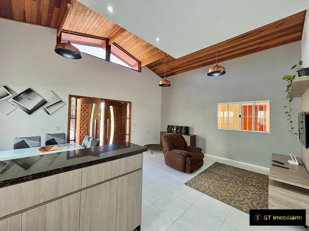 Casa, 3 quartos, 167 m² - Foto 2