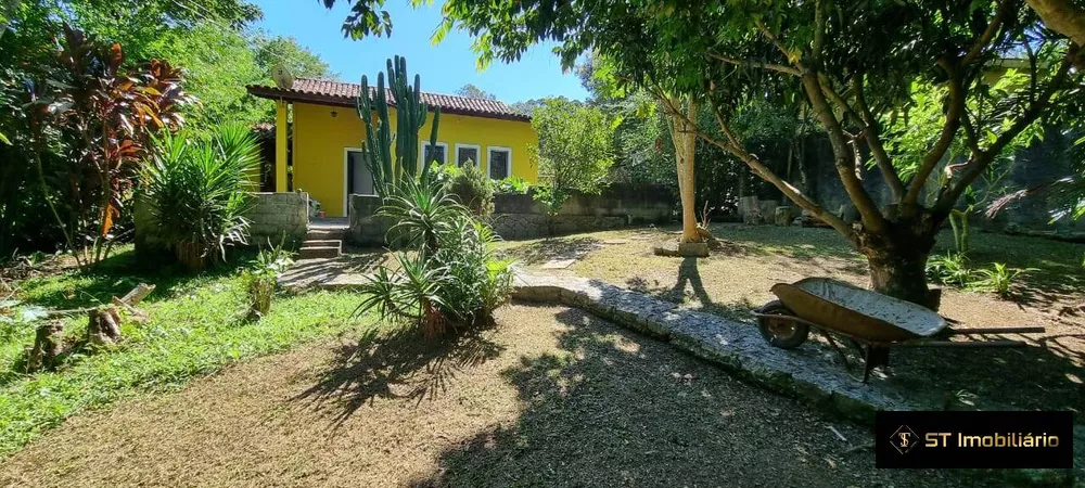 Fazenda à venda com 3 quartos, 120m² - Foto 1