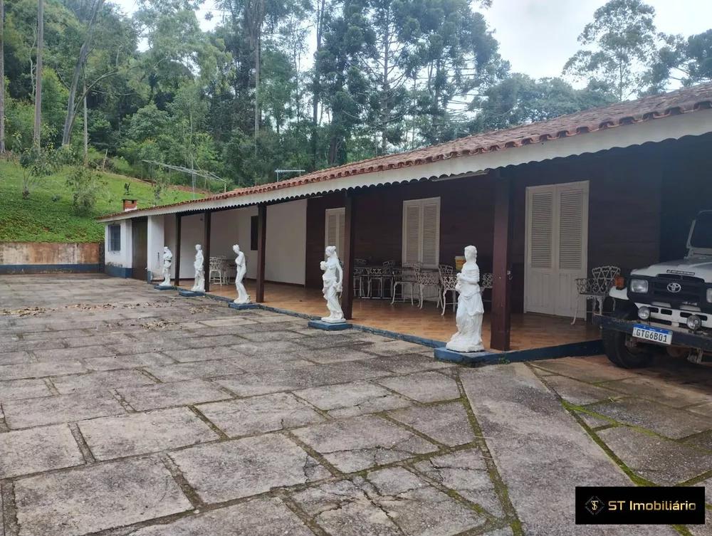 Fazenda à venda com 7 quartos, 900m² - Foto 3