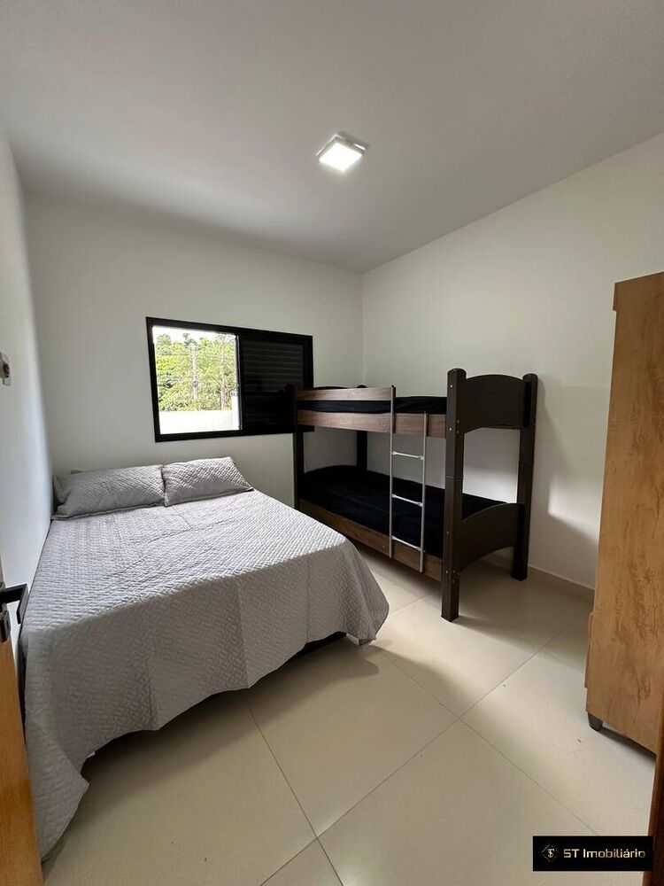 Casa, 3 quartos, 170 m² - Foto 1