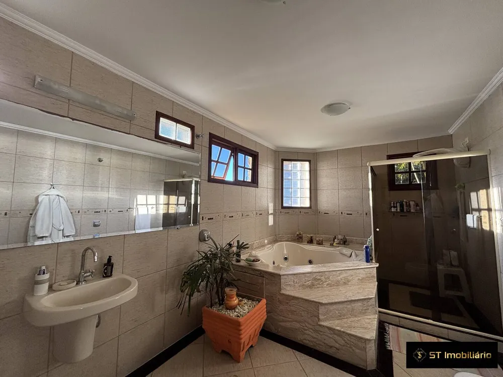 Chácara, 3 quartos, 1218 m² - Foto 11
