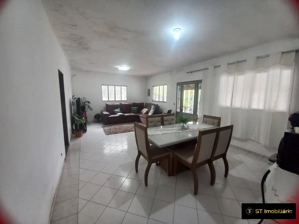 Chácara, 3 quartos, 800 m² - Foto 1