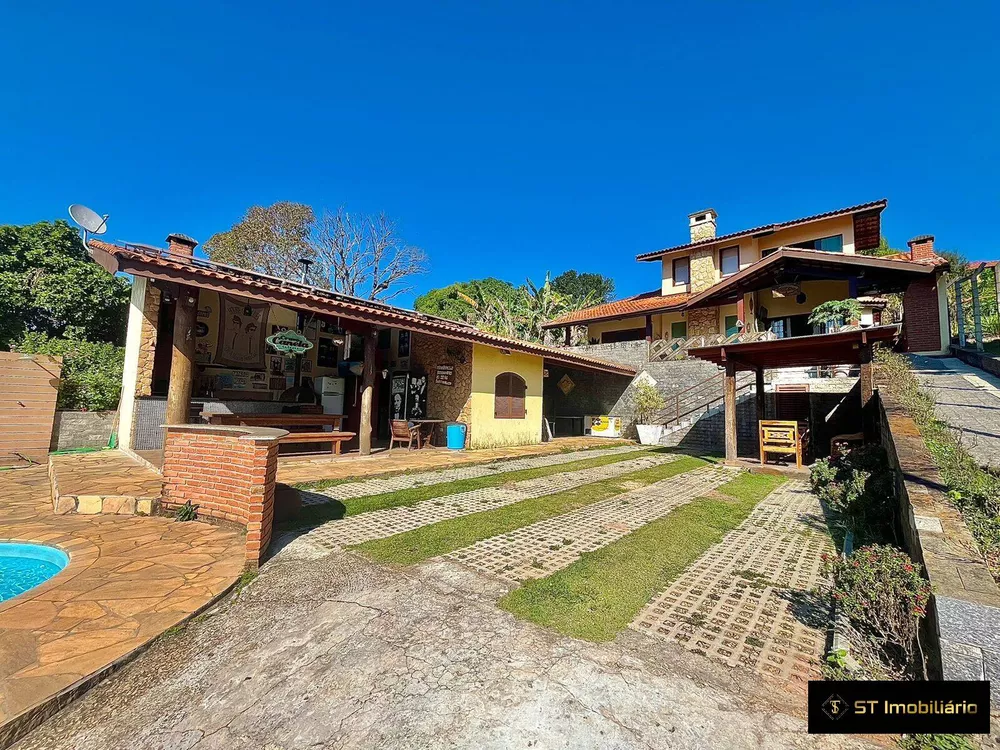 Fazenda à venda com 5 quartos, 380m² - Foto 7