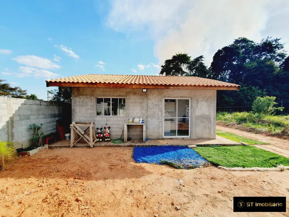 Fazenda à venda com 1 quarto, 470m² - Foto 1