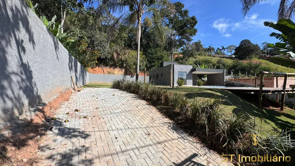 Chácara, 3 quartos, 600 m² - Foto 1