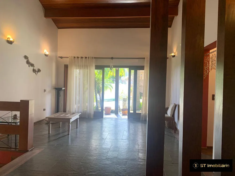 Chácara, 4 quartos, 980 m² - Foto 1