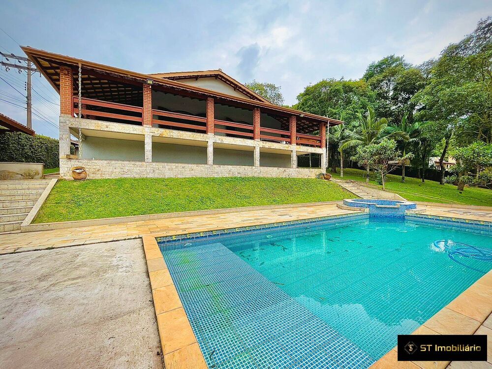 Chácara, 6 quartos, 2314 m² - Foto 1