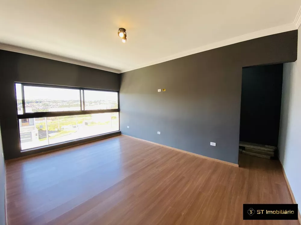 Casa de Condomínio à venda com 4 quartos, 250m² - Foto 4