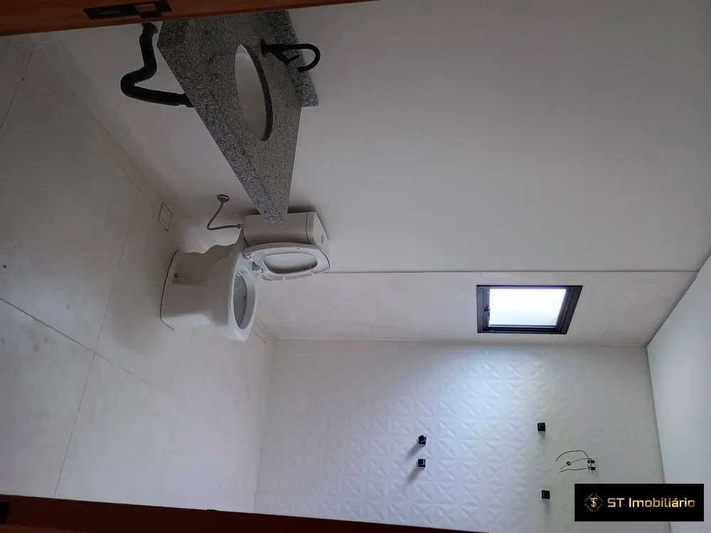 Casa, 3 quartos, 250 m² - Foto 1