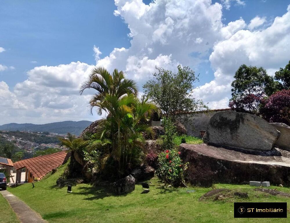 Chácara à venda com 3 quartos, 1380m² - Foto 1