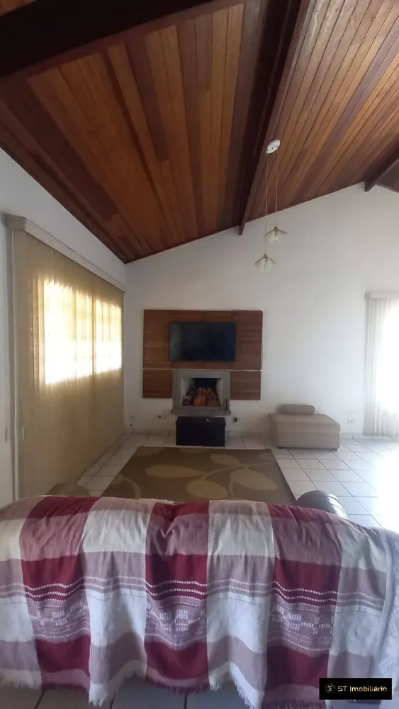 Chácara, 3 quartos, 1000 m² - Foto 8