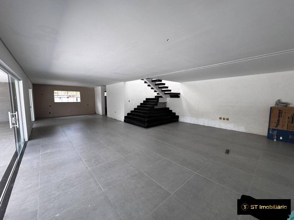 Chácara à venda com 4 quartos, 400m² - Foto 2