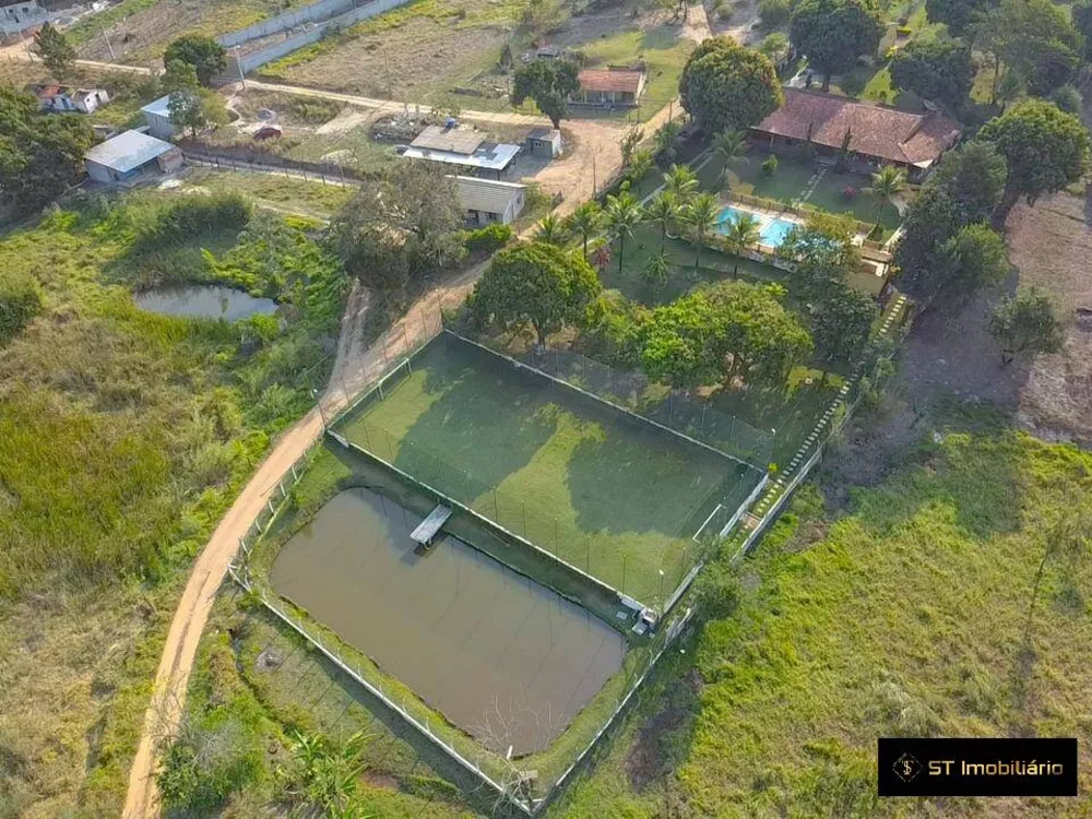 Fazenda à venda com 4 quartos, 400m² - Foto 3