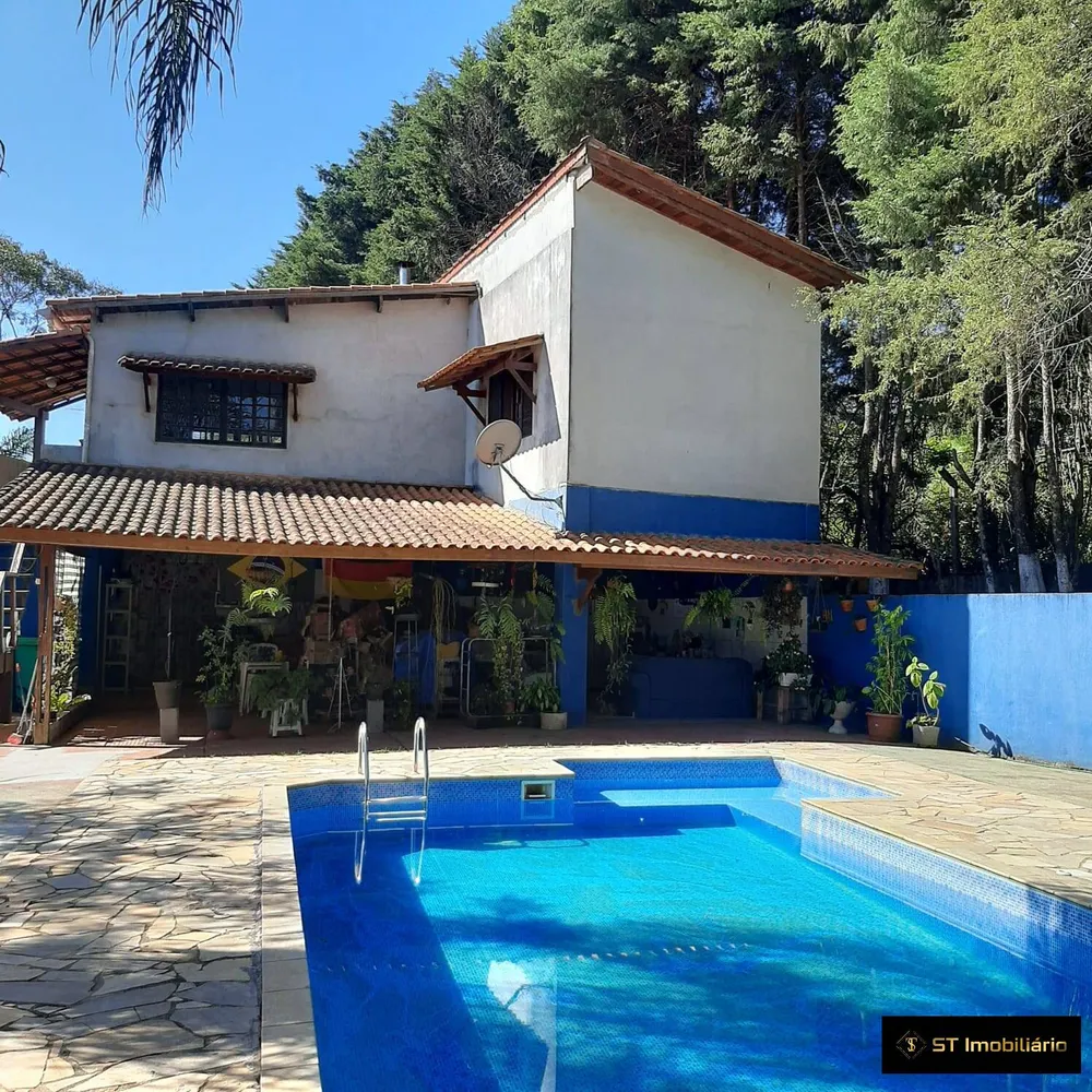 Chácara, 3 quartos, 4000 m² - Foto 1