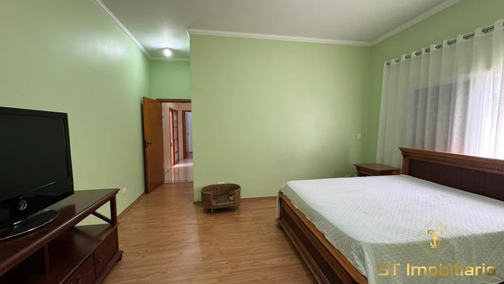 Casa, 3 quartos, 256 m² - Foto 11