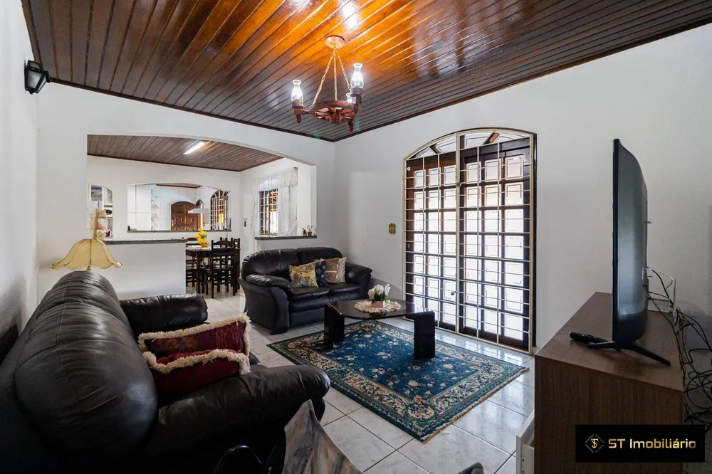 Chácara, 3 quartos, 1342 m² - Foto 10
