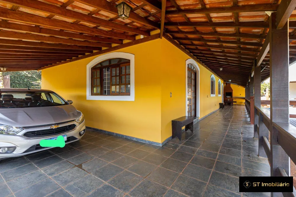 Chácara, 3 quartos, 1342 m² - Foto 2