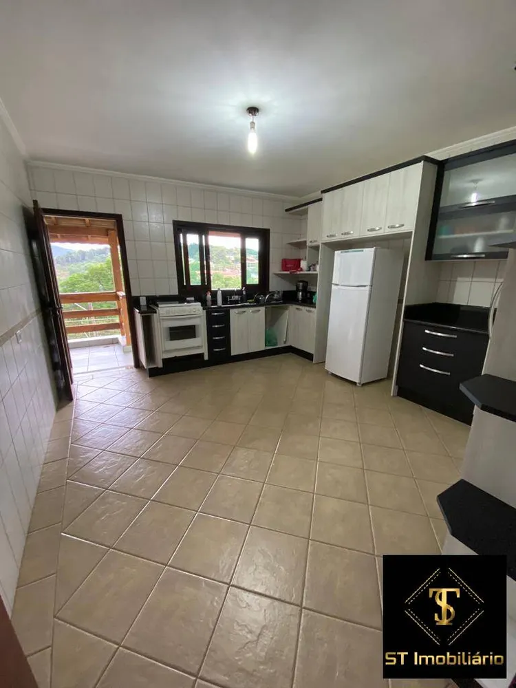 Chácara, 3 quartos, 914 m² - Foto 6