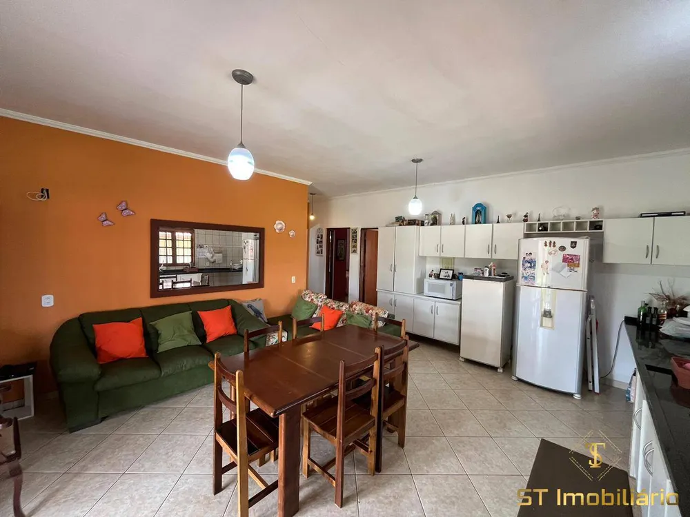 Chácara, 3 quartos, 2099 m² - Foto 9